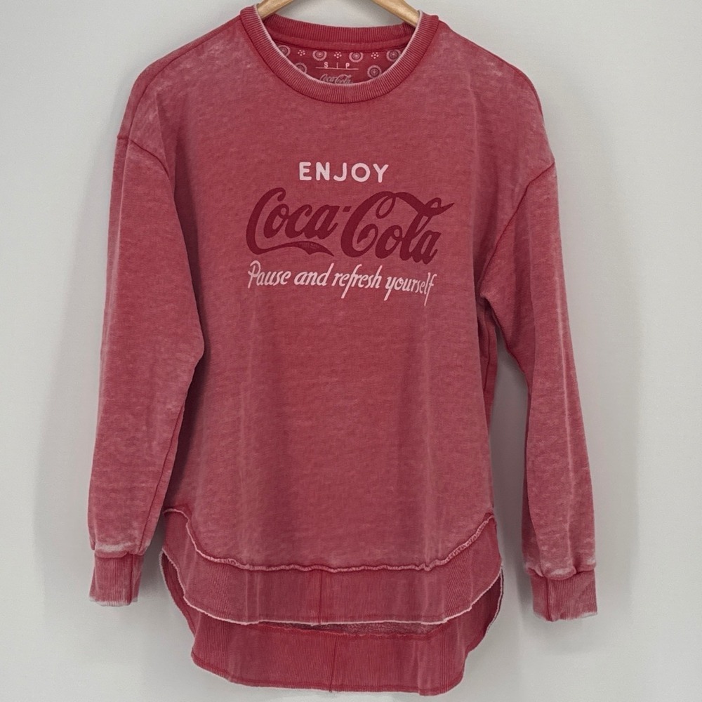 Coca-Cola Graphic Pullover Womens Small Red Acid Wash High Low Hem Sweatshirt